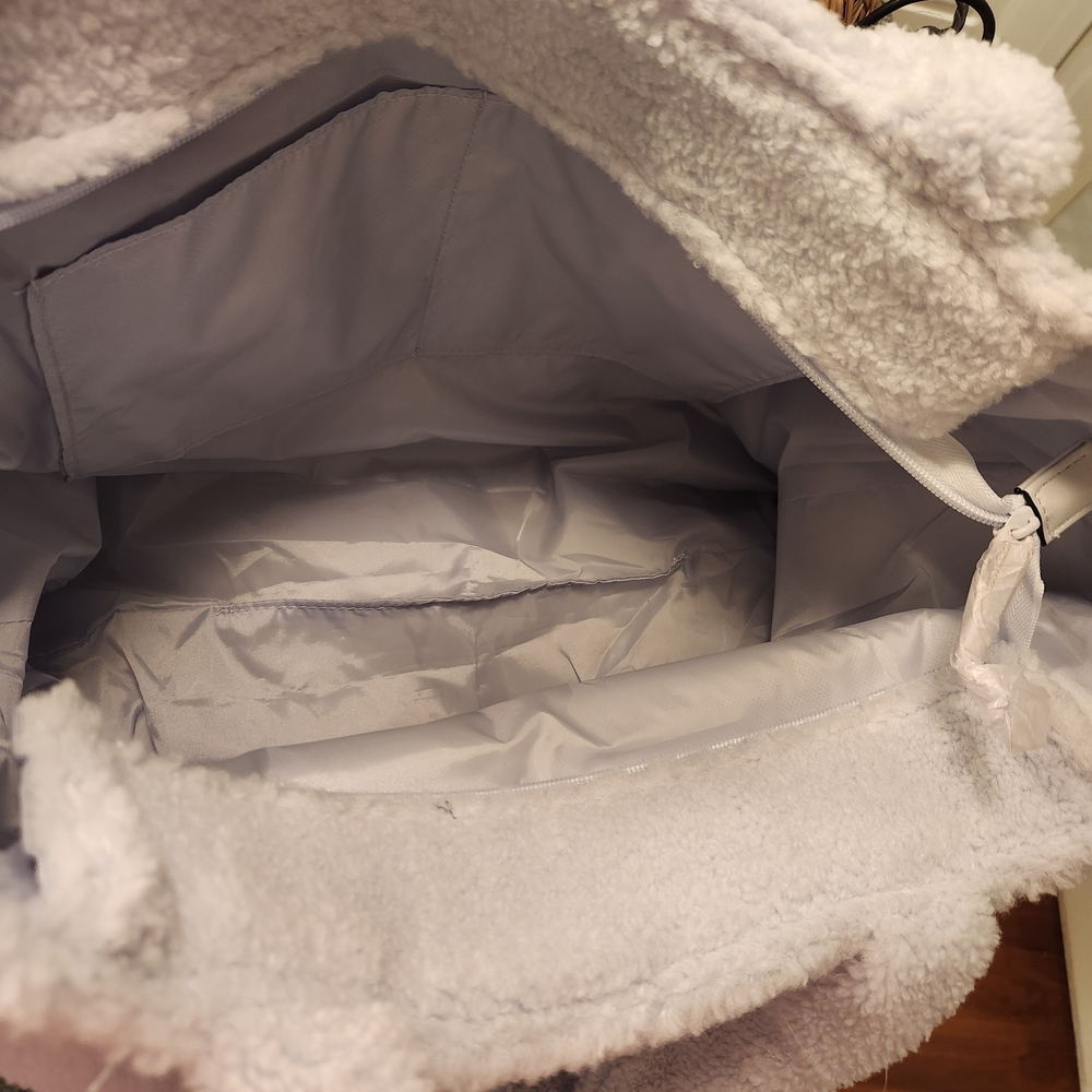 PINK Victoria's Secret Baby Blue Large Sherpa Tote - Picture 7 of 7